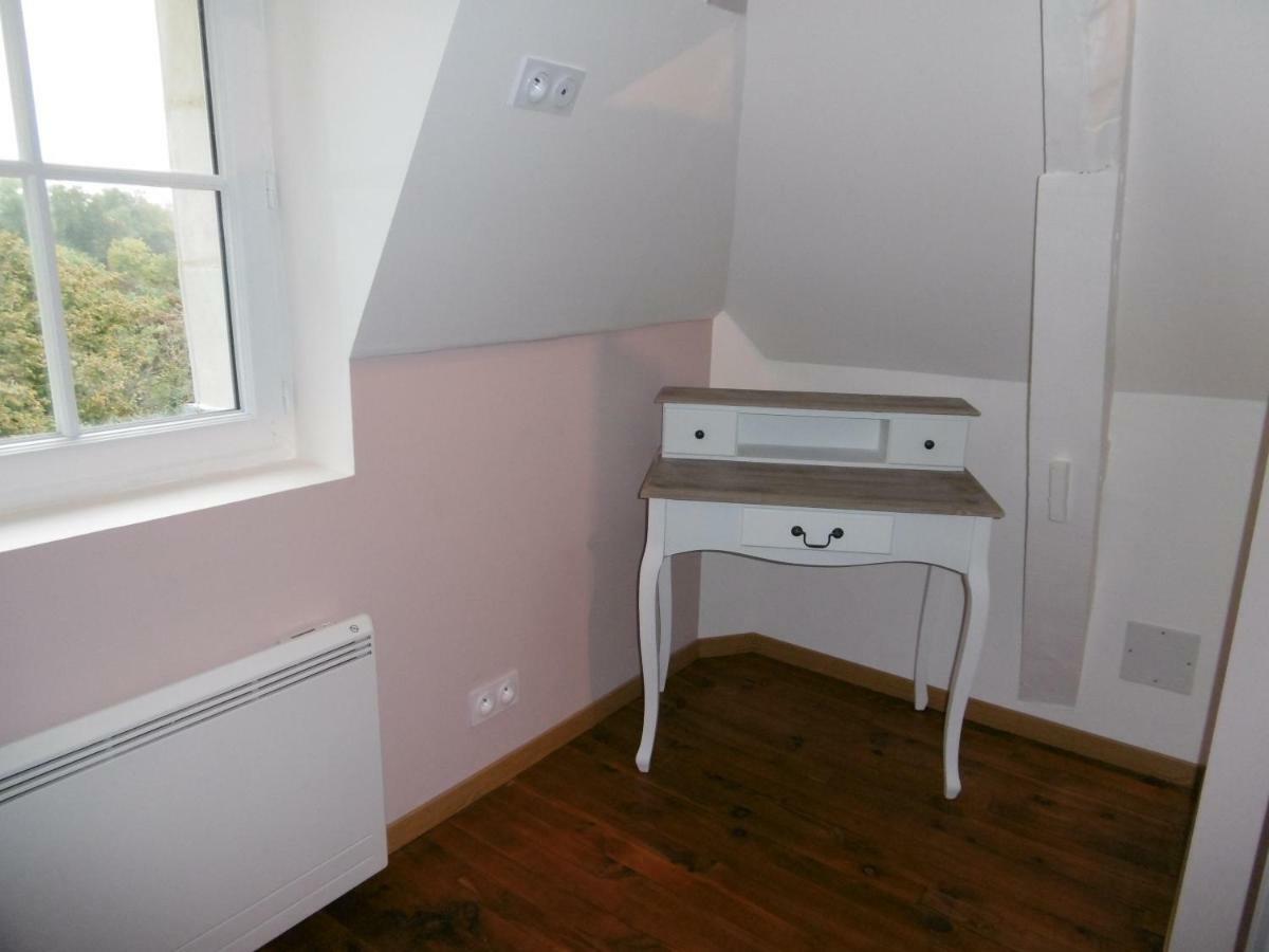 Le Petit Domaine Des Aubuis Apartment Chinon Bagian luar foto